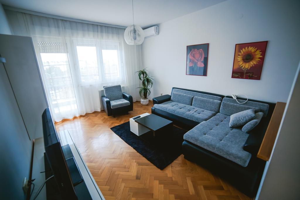 Viktorija Apartment Belgrad Exterior foto